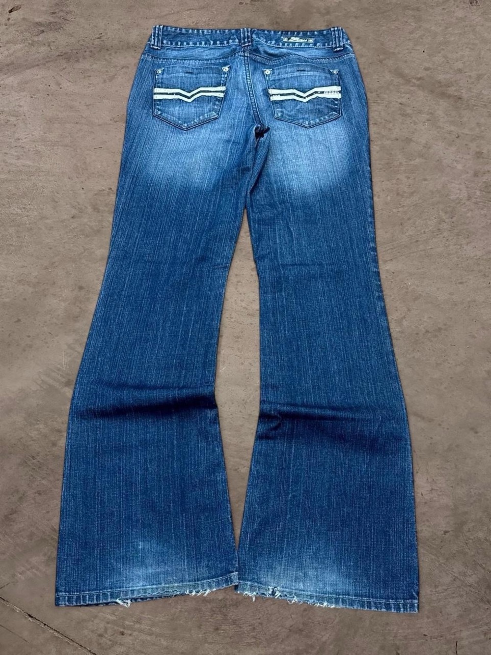 2000s bootcut lowrise guess jeans